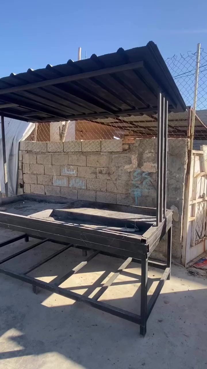 منقلة للمطعم او مزرعة للبيع
يستخدم لشوي سمك والكباب وتكة 
***********
