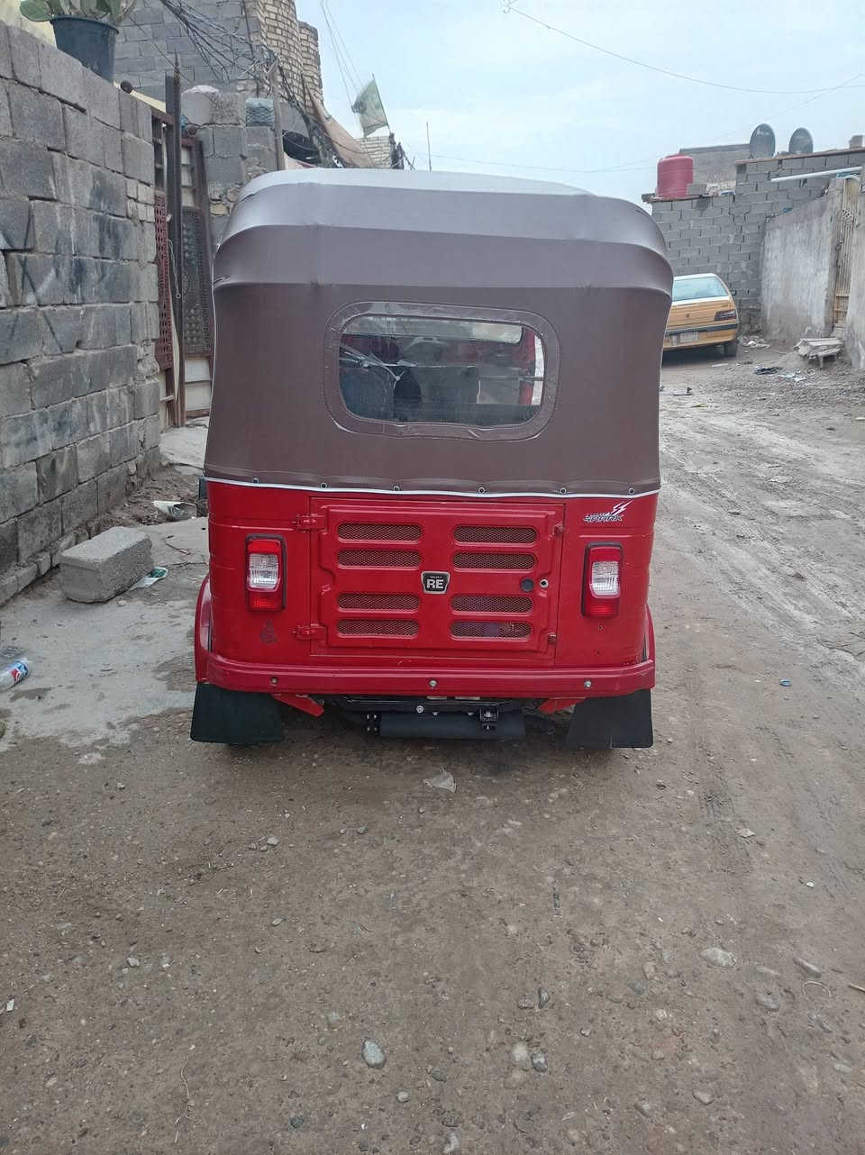 تكتك عشرين شهر 11 رقم و سنوية  بسمي تحويل ثاني يوم تكتك بس  بيهة رشة بل خود جمالية مو ضربة محرك مكفول ما مفتوح  ***********
