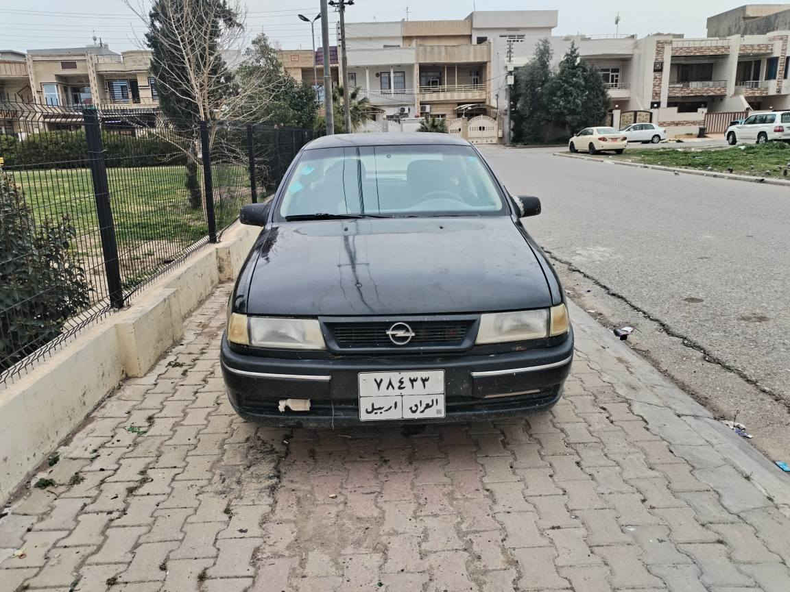 فرؤشتني خيرا
فيكترا مؤديل 1992 گئر عادي و مه كينه 18.. مه كينه و گئر به شه رت زينكه سه نه وي 2020 به سه رجووه
سعري 30 وه رقه كه ميك مامله
به ناوكردن و غرامه به شه رت
شوين. هه ولير
*********** أربيل, العراق
