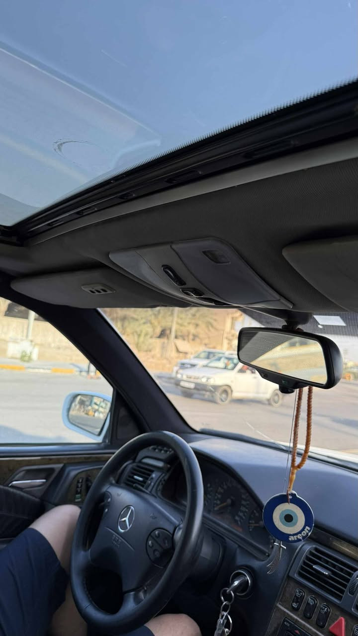 سلام عليكم مارسدس w110 ام عيون موديل 1997 افنكارد مكفول من الصبغ صبغ شركه ماعده كم ملاحضه تكحيل  فول موصفات مكينه جديدة كير ديفور سيارة مال جناي كشنات جلد خزن ميموري كشنات كلها كهرباء تجاوي قلاب امامي خلفي تبريد تدفئة كشنات برده كهرباء اشاير بلمري فتحة سلايت  مري شفط تبريد تدفئة جاهز وثلج
سيارة لا اصراف لا تبخير لا تنقيص خير منالله تخم تاير توني شاده راديتر اصلي جديد  لايتات زنون كهربائيات كلها شغاله سيارة عل بلادي عنواني ديوانية فقط الشراي يخابر بيع فقط ***********
