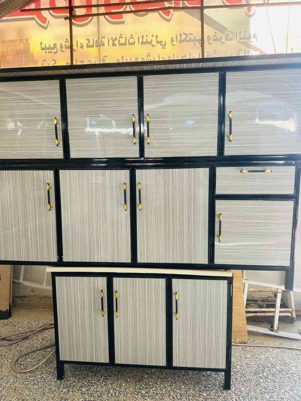 السلام عليكم انواع الاثاث المستعمل والجديد للبيع في مزاد الأمير للاستفسار والتواصل واس ***********او مراسله الصفحة
