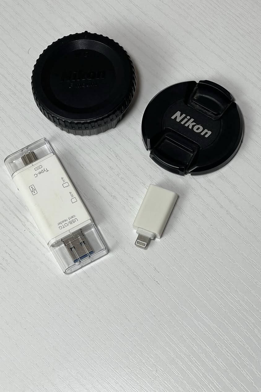 كامرة نيكون d5300 بحالة كلش زينة والحساس نظيف مية بالمية هو والعدسة والشاشة

والكامرة غنية عن التعريف ٢٤ ميكا بكسل وشاشة قلاب وفوكس ٣٩ نقطة

وياها :
جنطتها
حزام مالتها وياها حزام اضافي عملي اكثر
بطاريتها وياها بطارية اضافية
جهاز قراءة sd card للاندرويد وللايفون
ادوات تنظيف العدسات والمستشعر
القبقات مالتها كاملة وياها
وياها القبق مال المنظار ولزكة للشاشة حماية من الخدوش
شاحنة وياها للبطارية
و اكيد وياها sd card حجم ٣٢ كيكا

كل هذا بسعر ٣٧٥ ومستعجل ع البيع

***********
