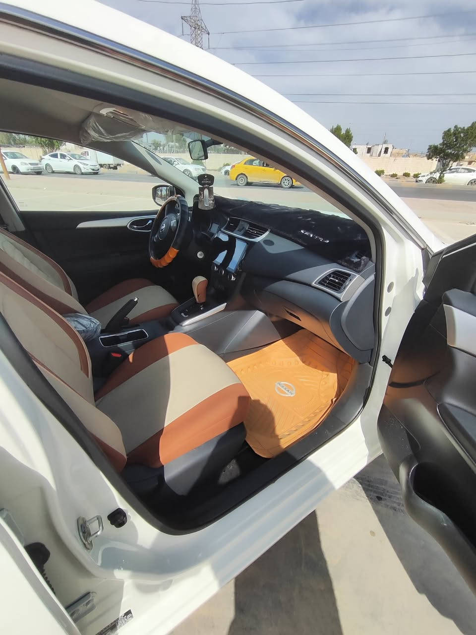 السلام عليكم للبيع سنترا موديل 24 ماشية 41الف مكانها النجف الاشرف بيها شخط بين البابين مكحل والدعامية الخلفية بيها صبغ مكان صغير بسم شركة السعر 125 وبيها مجال بسيط


**إذا كنت صاحب هذا الإعلان وتريد حذفه لأي سبب، رجاءا أرسل رسالة إلى الدعم الفني**