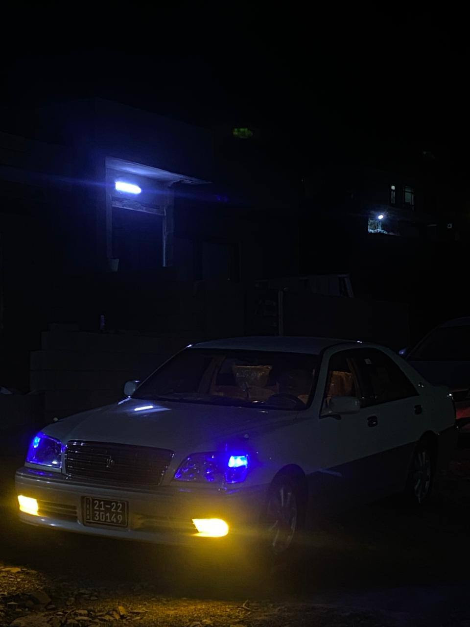 مه لیکه موس تاقانه که ی سلیمانی
 2003 مه کینه بچوک دیفۆر سپیری دانه به زیوه 
دوو دوگمه ی په رده و چوار کوشن کاره با ته عدیل سورعه 
پاش و پیش کریستال
55 هه زار ڕۆیشتووه سه یاره که نمونه یه له جوانی 
سعری 56 گه لاو مه جالیکی که م 
مه لیکه ش هه یه به 45گه لا 
***********
