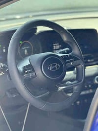 النترا موديل 2024 واردامريكي بدون ايرباك ماشية 9 الف محرك 2000 دوش الح...