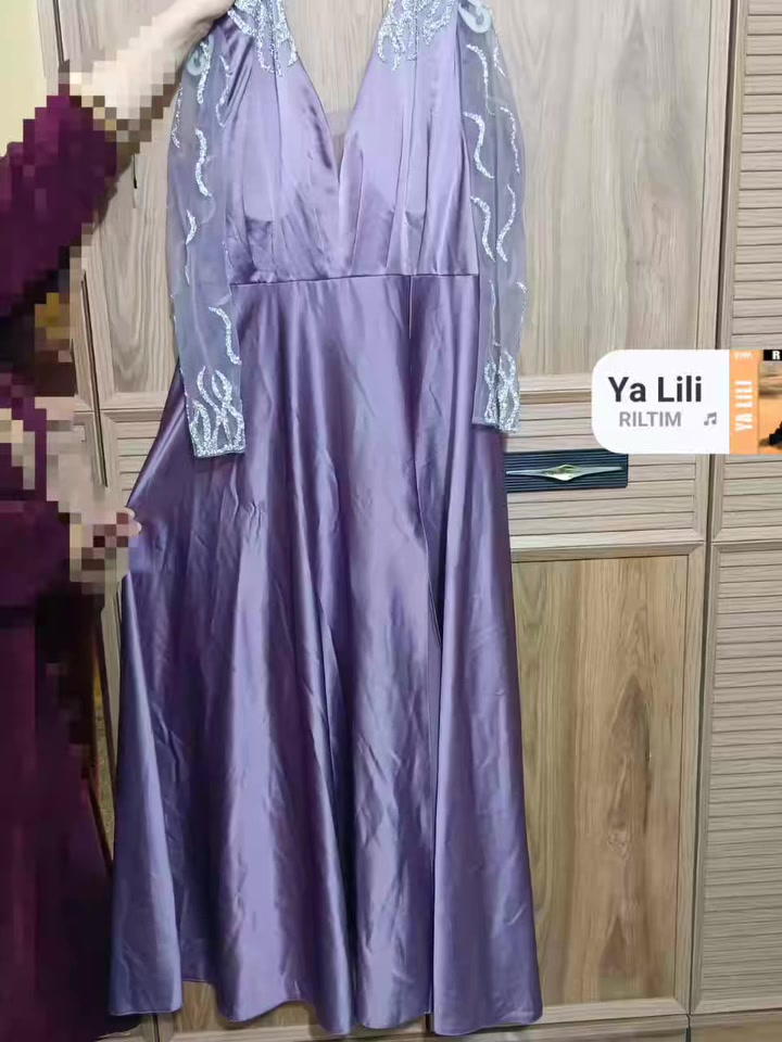 متــــــــــــــــــــــوفر 

فساتين عدد ثنين ملبوسات مره وحده

قياس 
48 البنفسجية 

وقياس الوردية 46

مكان نجف


**إذا كنت صاحب هذا الإعلان وتريد حذفه لأي سبب، رجاءا أرسل رسالة إلى الدعم الفني**