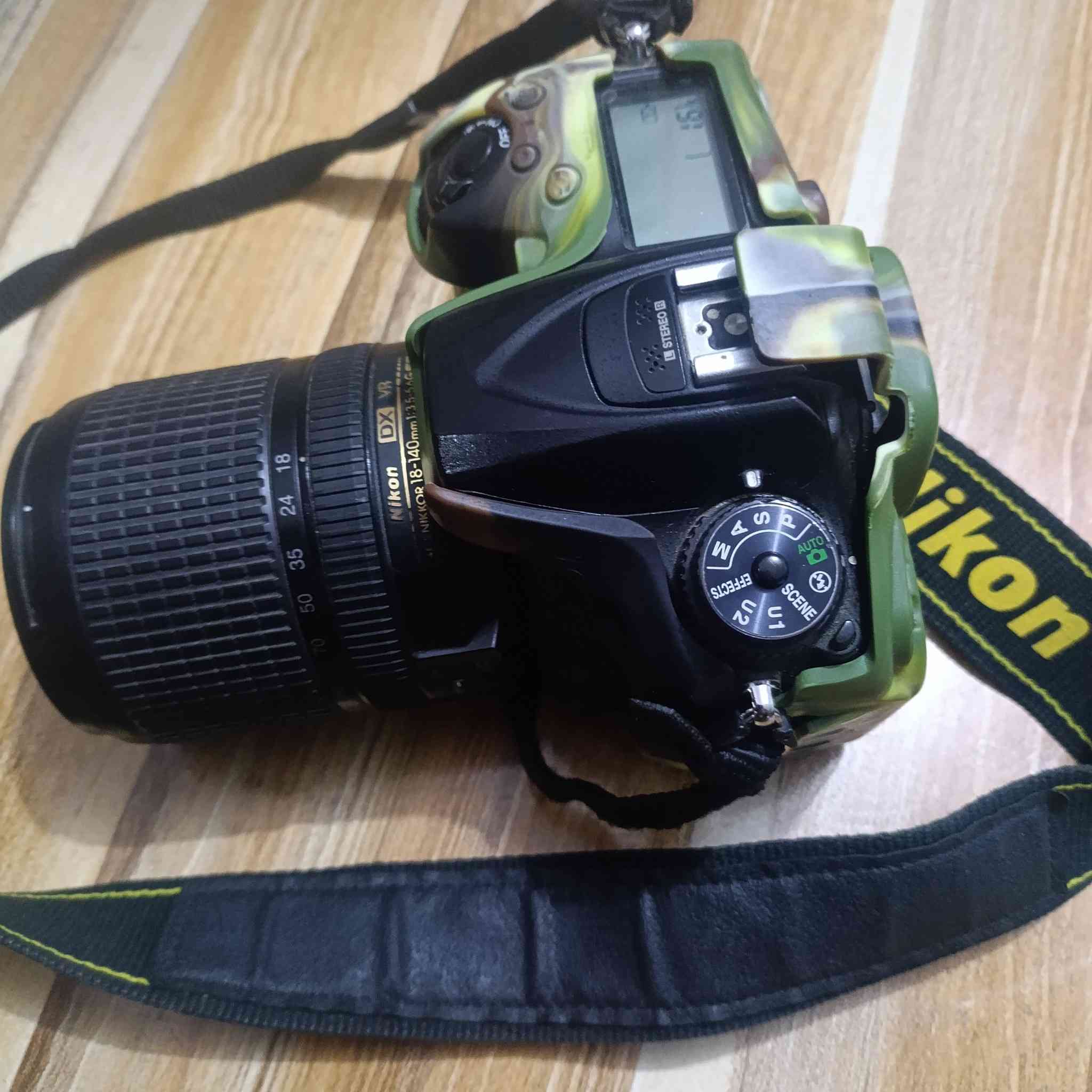 السلام عليكم كامرا نيكون D7200 كارتون وملحقاتها وياها مع بطاريتين ورام 64كيكا


**إذا كنت صاحب هذا الإعلان وتريد حذفه لأي سبب، رجاءا أرسل رسالة إلى الدعم الفني**