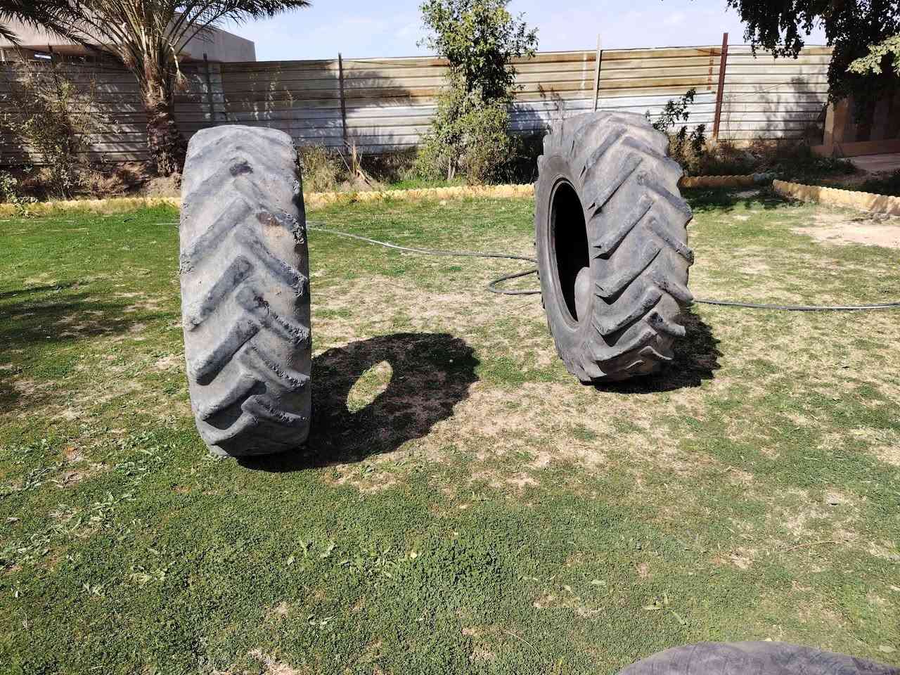 السلام عليكم تايرات فوركسن حجم 30. 4.18 مكفولات للبيع السعر 350 ألف العنوان بغداد اليوسفيه ***********و ***********
