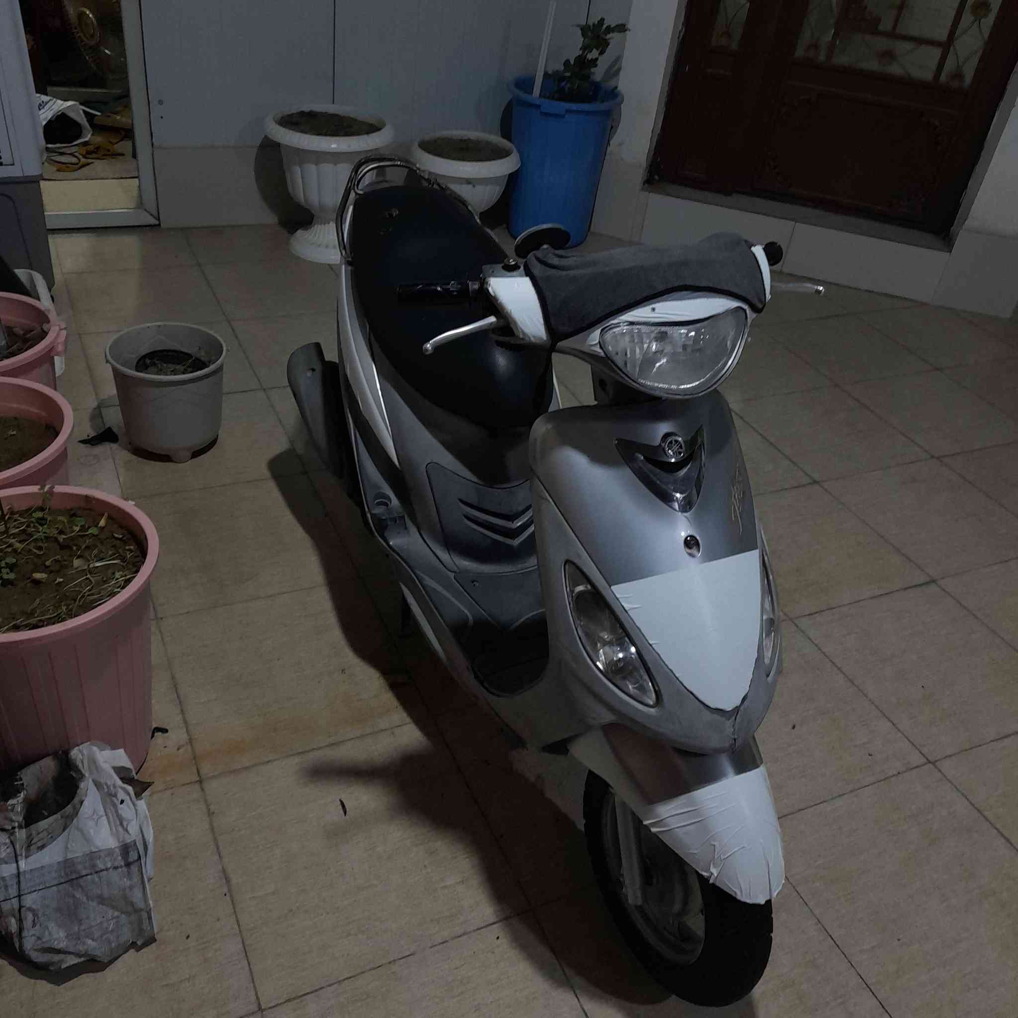 السلام عليكم دراجه ماكس منغولي
شوفت عينك
سلف شغال
وهندر كذالك 
كهربأياته شغاله 
دراجه مثل الساعه 
تجي وتشوف بعينك
السعر550 وبيه 
للأستفسار راسلني علفيس موجود وهاذا رقم الواتساب
 787 778 0381
نواقصهه بس ذيل


**إذا كنت صاحب هذا الإعلان وتريد حذفه لأي سبب، رجاءا أرسل رسالة إلى الدعم الفني**