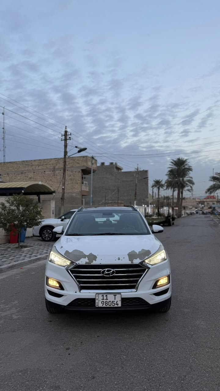 توسان للبيع 2019 (خليجي) ماشية (87 الف كيلو) فول مواصفات (بانوراما كامرة خلفية حساسات شاشة كبيرة ومواصفاتها الباقية المعروفة أفول شي بيها) الملاحظات البيها (البنيد مثل ما موضح بالصورة والتكمة متكشطات وأغلبهن هيج صار بيهن يتكشط الصبغ)
(رقم بغداد الجديد هزة وفحص وسنوية جديد وبأسمي)
السعر (193 وبيها مجال)
للأستفسار (***********)
مكان السيارة بغداد
