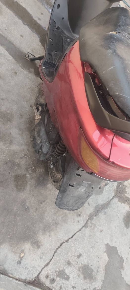 فراشه  البيع  محرك بلاد  ما مفتوح ناعم لا صوت 
دراجه بيه نقص باتري 
العنوان 
بصرة المطيحه  
سعر 450 وبيه مجال 
مايعجبك سعر اعبر منشور ولا تصير لوتي
شراي يجي خاص


**إذا كنت صاحب هذا الإعلان وتريد حذفه لأي سبب، رجاءا أرسل رسالة إلى الدعم الفني**