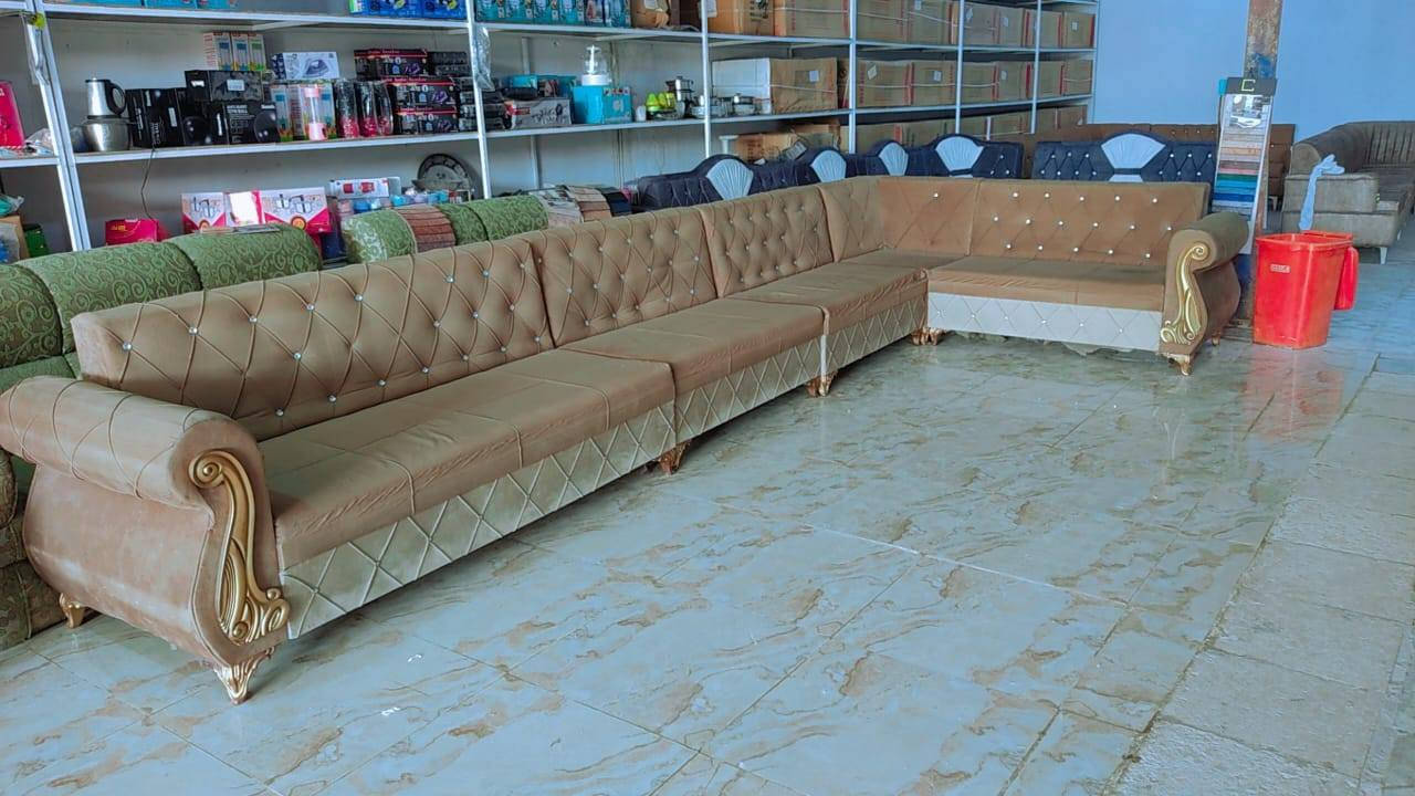 تخم ملكي نظيف وجاهز جلد يكون من 5 قطع 10 نفرات والمقعد مالته ينشال ويترجع جدا قوي السعر 250
التخامه الديوان نظيفات وجاهزات تسكام  كل ديوان يكون 
من 5 قطع 10 نفرات سعر الواحد 200 واكو بعد الوان ومديلات زونا للمجمع وشوفو الي يعجبكم وبيكم خير وتدلون 
المكان نجف حي العسكري كبل شارع السبسيس قرب السوق المحضر للستفسار *********** واتساب
