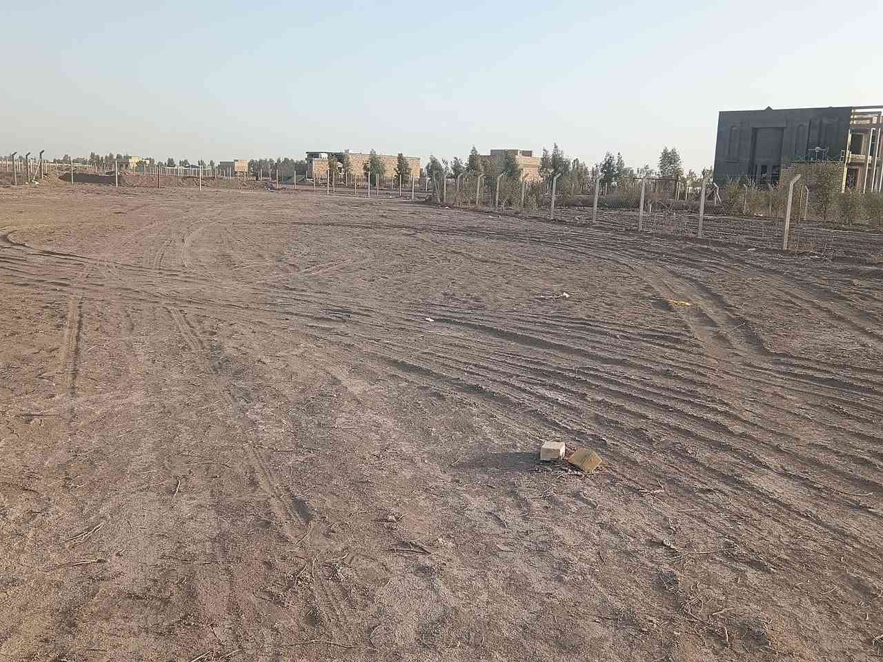 السلام عليكم كاع زراعيه للبيع ٢٠٠٠ متر السعر ٥٥ او بيه مجال المكان تقاطع زبيد ***********
