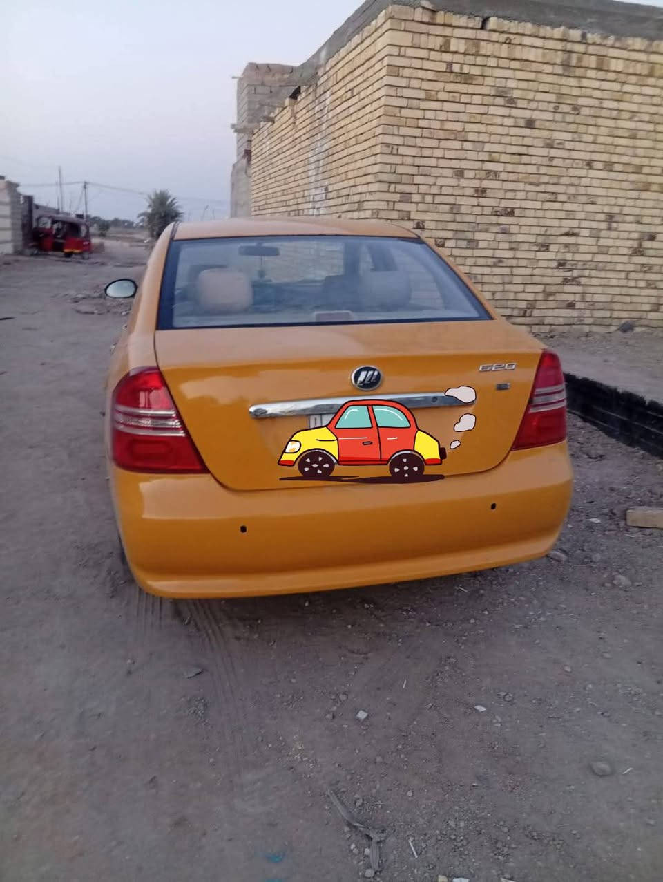 سلام عليكم سياره للبيع ليفان 620 موديل2014
‏رقم ذي قار مشروع وطني سنويه جديده 2028 
‏ تحويل ثاني يوم كير ومحرك بلاد خير من الله 
‏تخم تاير صدر جديد كلشي بيه شغال تبريد ثلج 
‏كهربائيات كله شغاله سياره جديده مال جناي بلاديه
‏السياره مصبوغه جماليه مواصفات فتحه شاشه 
‏المكان ذي قارالشطره السعر 35 بيع مستعجل 
‏***********
‏
