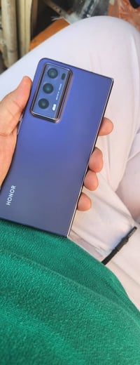 هونر ماجك V2 • ٥١٢/١٦+٧ • قابل للطي