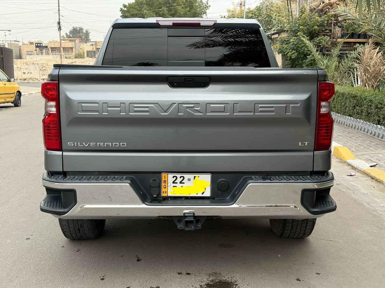 شوفرليت سلفادور LT   موديل 2020 وارد  حادثه سطحي بنيد وبدايه الجاملع الأمامي بدون أيرباك السياره نظيفه  جدا  بدون بارد وبدون شخوط وعلى أيد وحده  وبدون أي نقص  كير ومكينه بشرط وترايك أي مكان يعجبك شرط  رقم اربيل بأسمي وشرط  تحويل ثاني يوم محرك 8 سلندر 5300 المرغوب  ومعروف المواصفات مالتها  ماشيه 109 الف كيلو متر مكان السيارة بغداد الكرخ السعر 253 ومجال للشراي
***********
