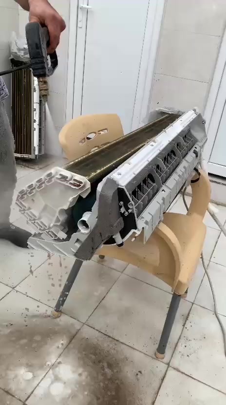 اللهم صل على محمد وال محمد 
بدايه الموسم الصيفي 
فتح وغسل وشد سبلت توسوت ٢ طن 
للاستفسار ***********
