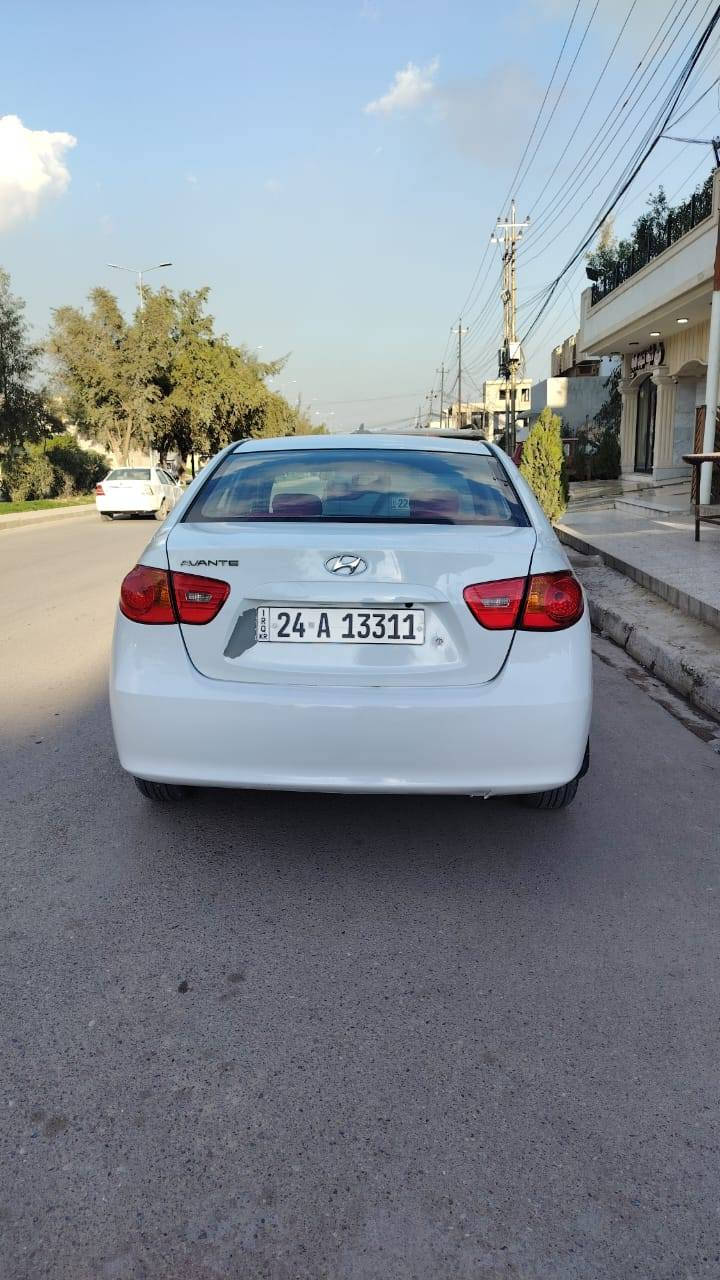 السلام عليكم افانتي موديل ٢٠٠٩ رقم دهوك مسطره هزه وسنويه جديد محرك دكشن عالي وكير وتبريد شرط سلايت ابيض ثلجي السعر ١١٠ موصل الايمن شرط تحويل وكاله ماكو اكرر  تحويل الماسنجر مفتوح ***********
