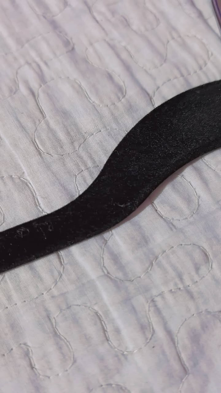 عندي هيج تعلاكه  تجي مقدف مثل المخمل كلش حلوه وحجمه جبير سعر الدرزن ١٠ توصيل موجود


**إذا كنت صاحب هذا الإعلان وتريد حذفه لأي سبب، رجاءا أرسل رسالة إلى الدعم الفني**
