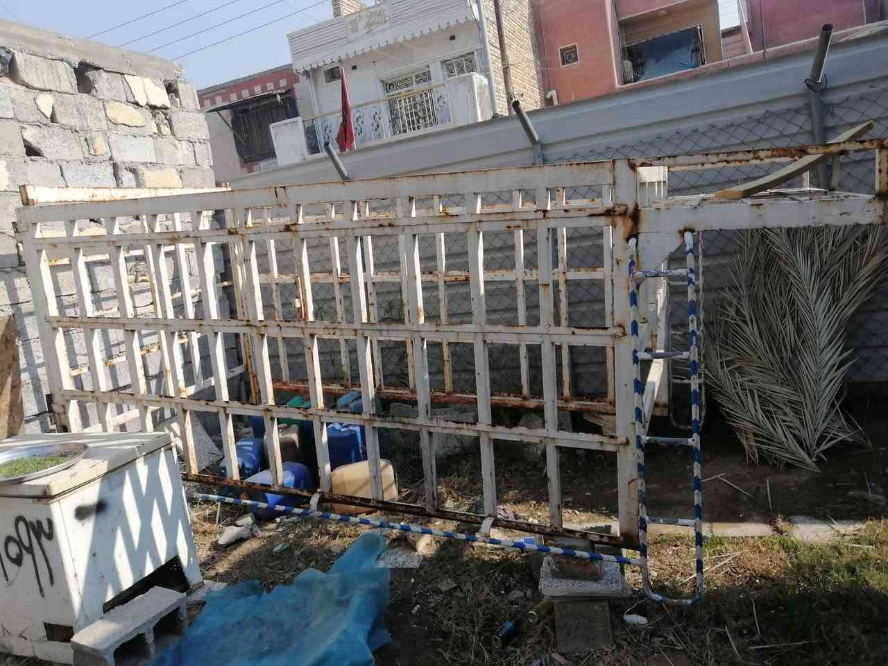 سلام عليكم محجر كيه فحل حديد السعر ٣٠٠وابي مجال  بوالشام بغداد وراى سطير الشعب***********
