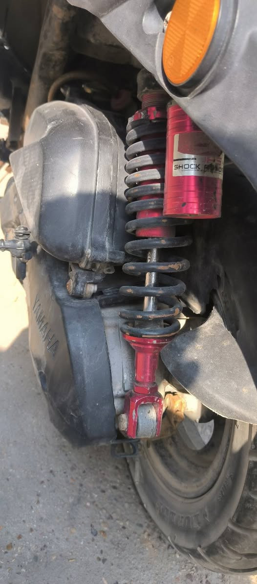 للبيع دراجه سكنز صيني مكينه ياباني مال ماكس الدراجه كلشي شغال بيهه كهربائيات لايتات  بريكات باتري هندر واحد تستغل نقصها بس سلف لا تبخير ولا تنقيص مكان الدراجه مسيب على طريق كربلاء بغداد عامود 701 السعر 300 الف وبيهه مجال رقم  *********** بي واتساب
