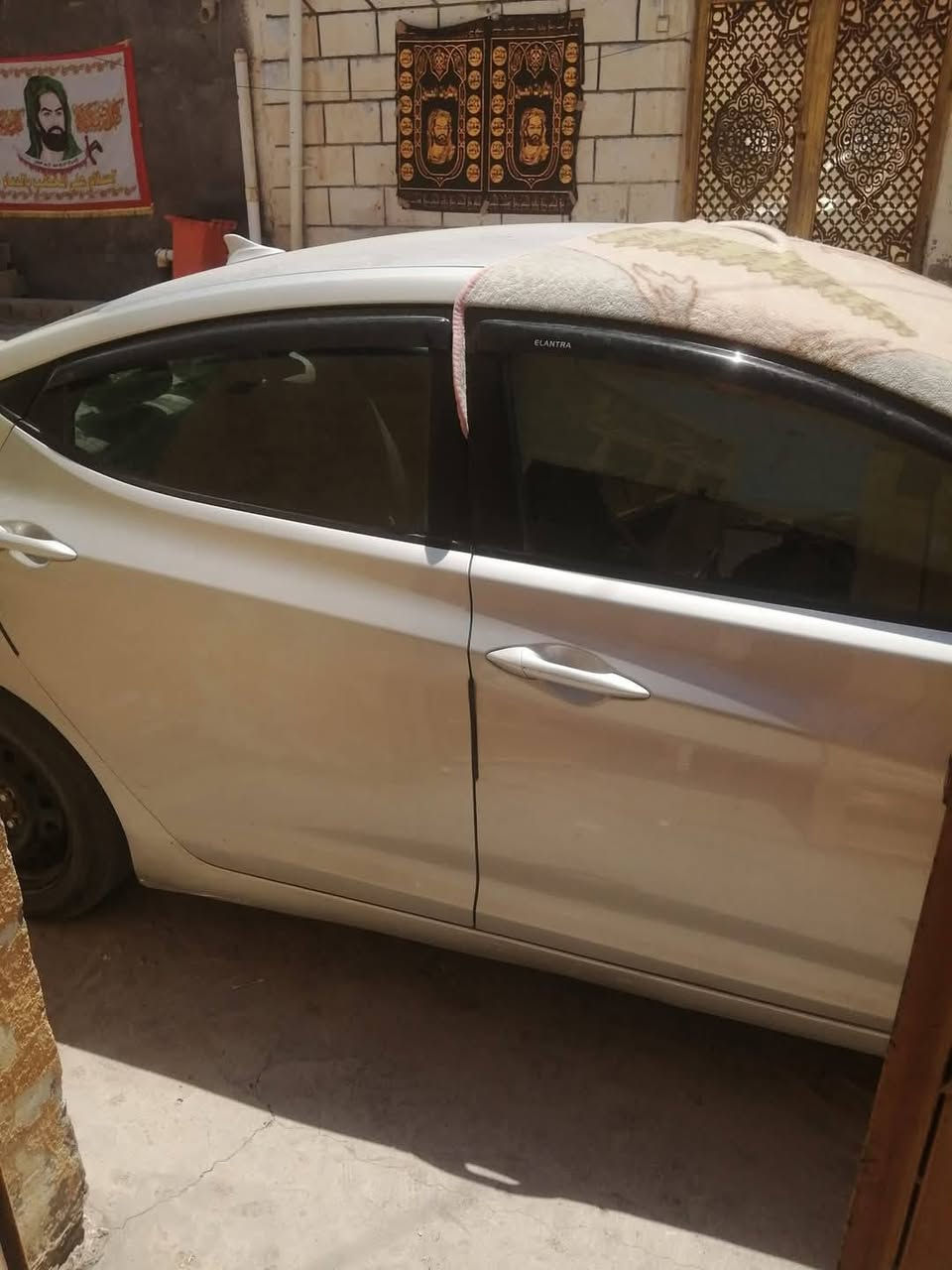 السلام عليكم ورحمة الله
سيارة أدوات للبيع، النترا مظلع مديل ١٣ كصة قماره فقط محرك ١٨٠٠.
سعر ٥٧

رجاءا، تواصل على الرقم فقط *********** (اتصال) 
لاني غير متواجد على الفيسبوك دائما لذالك ما ارد على الخاص. 

للبيع فقط
