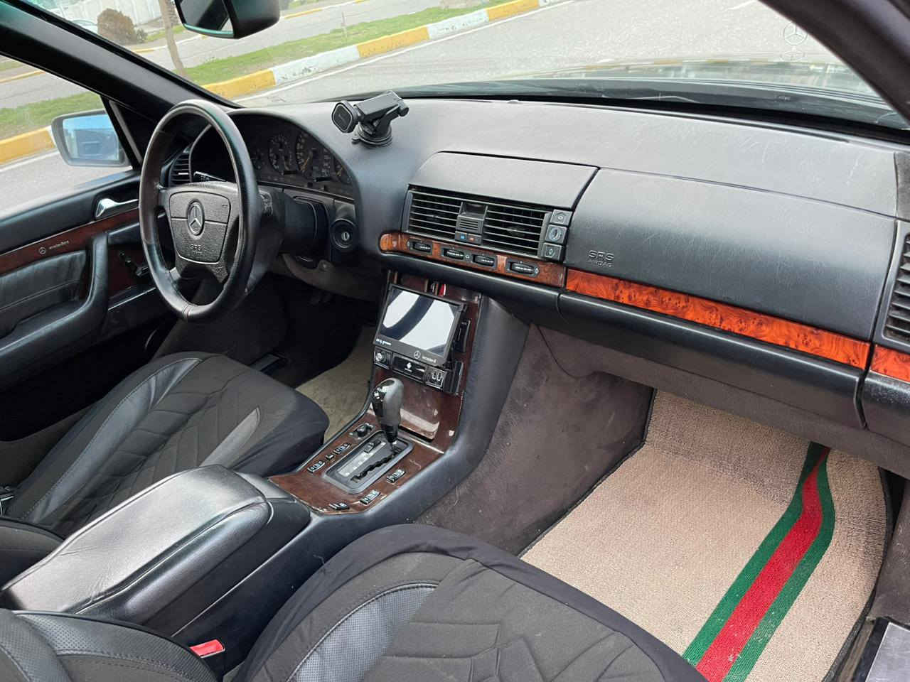 اسلام عليكم للبيع او مراوس باخره او بي ام خفاش  مرسيدس شبح موديل 1996كامله من كل انواحي كير ومحرك  وكهربائيات تبريد مكفول مصبوغه جماليه رقم اربيل شرط اتحويل فول مواصفات مري شفط سلايت شغال بعد بيها مواصفات هواي كشنات كهرباء مثبت سرعه مكان اسياره بغداد اشعب مكلف باالنشر رقم صاحب اسياره ‏‪***********‬‏
