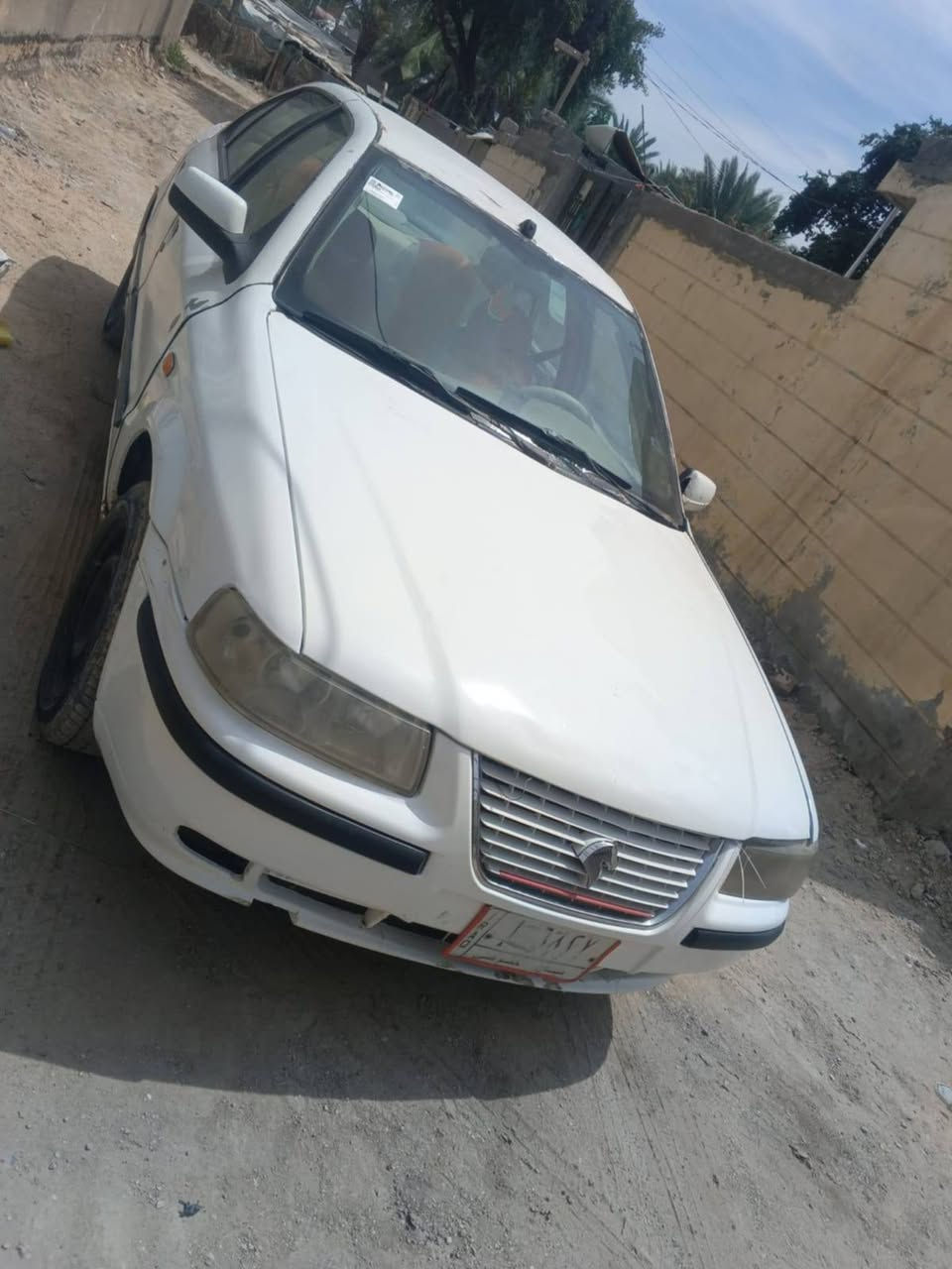 السلام عليكم سياره سمند للبيع سياره حلوه تمشي خير من اللّه سعر السياره ٢٥ورقه موديل ٢٠١٠ كير عادي رقم ميسان خصوصي محرك وكير مكفولات مكاني كربلاء الحر الجماليه للاستفسار ***********
