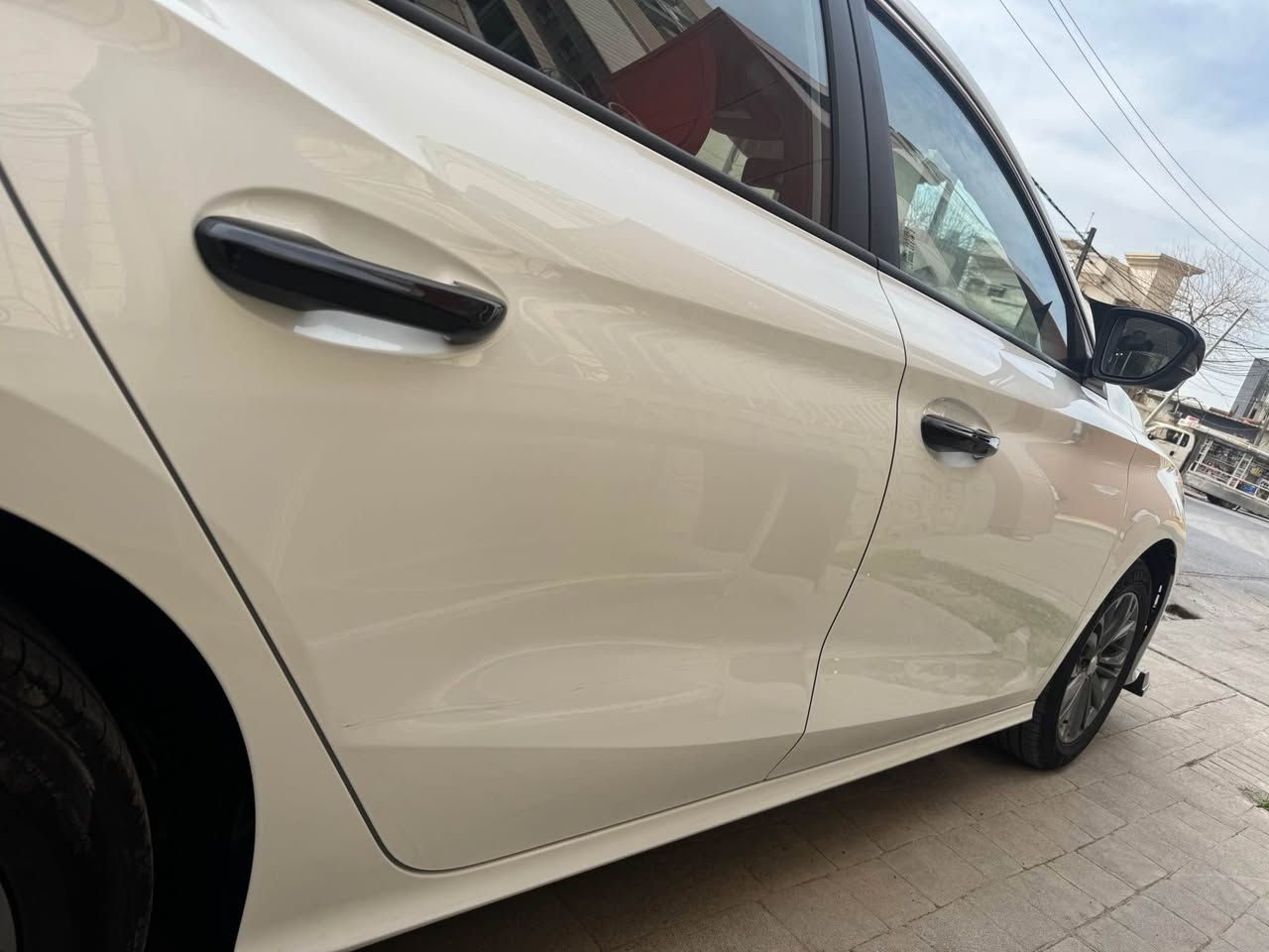 MG GT 2025 Sport ***********
مواصفات فل كامل – فل سلايد
 • قير أوتوماتيك إلكتروني
 • شاشة أكتف
 • تشغيل بصمة (بدون مفتاح)
 • 5 كاميرات
 • مرايا شفت
 • أضوية LED أمامي وخلفي
 • مقاعد جلد
 • نظام فرامل ABS وأنظمة أمان

🚗 السيارة نظيفة جداً وما بيها أي مشكلة
📄 مسجلة باسمي
📍 ماشية فقط٥٠٠٠ كم

🔥 السعر:١٢٣ قابل للتفاوض البسيط

Mg Gt 2025 sport
مواسه فات فول فول سلايت
گيچ اليكترؤنى شاشه اكتيف بيلادى 
پينچ كاميره ئاوينه شه فت لايد ليد 
به گلايد ليد گوشين جلد بريك به سمه 
سياره كه هيجى نيه  به ناوى خؤمه 
٥٠٠٠هه زار رؤيشتوه 
سعر ١٢٣🔥 مه جاله كى كه م 
اگر موشتري ني تلفۆن ماکە
***********  واتساب

📞 للجادين فقط
موبايل / واتساب:*********** أربيل, العراق
