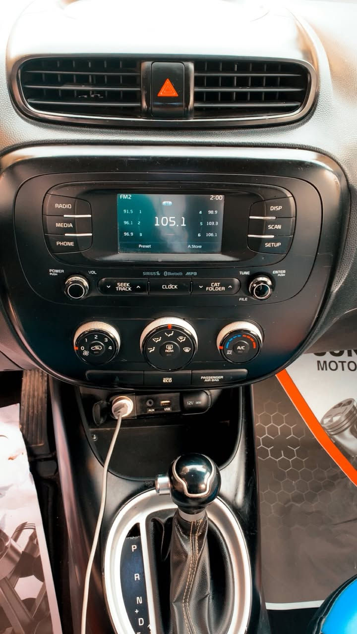 سلام وعليكم صول موديل ٢٠١٦حادث امريكه سقيفه واكعه ع قماره مكينه ٢٠٠٠ مكفوله مكينه كير صدر سياوه جديده احلا من صور ويل جبير كامره تحكمات ستيرن سياره ماكو شي بيه ميشتغل كلشي شغال سعر ٩٠ وبيه مجال المكان بغداد ***********
