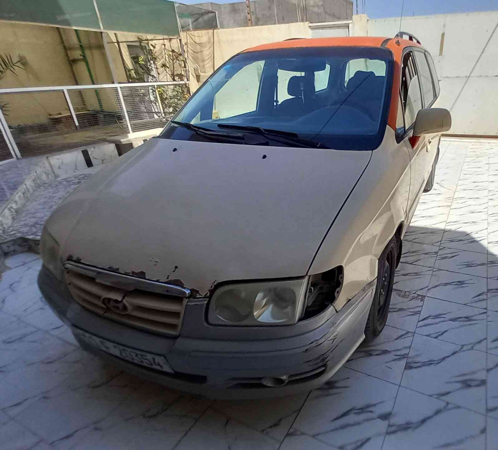 السلام عليكم
هيونداي تراجيت ٢٠٠٦ رقم بغداد، محرك شديته شهر الثالث، شواصي مكفولة، نقصها برمجة كير و تبريد و ماطور ماسحات و بيها ملاحظات بسيطة بالبدي.. السعر ٥٥ ورقة مكاني البصرة مفرق معمل الورق. للتواصل او الواتساب ***********
