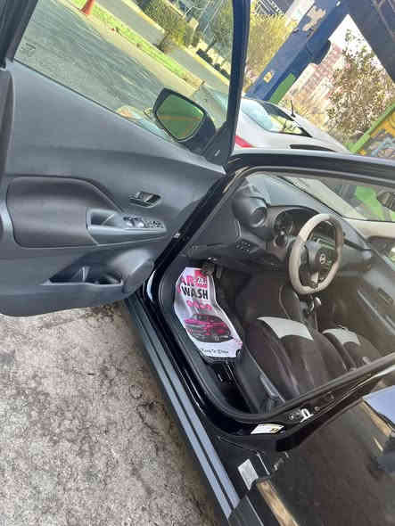 نيسان كيكس ٢٠٢٣
مواسفات s
به سمه 
رادار
كاميرا و حاسه
خه تى جاده
تحديد سورعه
به س بونيت دوو بست بوياخ و سئ جالى هه يه
يه ك كيشه ى ترى نيه هه موو شتى به شه رت
٢٥٠٠٠km رؤشتووه
***********
***********
١٣٩$
