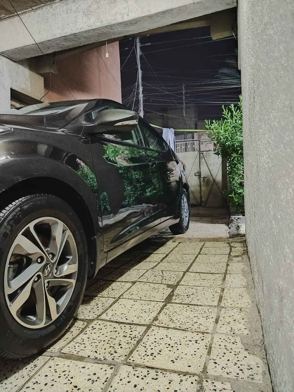 السلام عليكم لانترا ٢٠١٣ وارد امريكي رقم الجديد استفسار على رقم ***********
