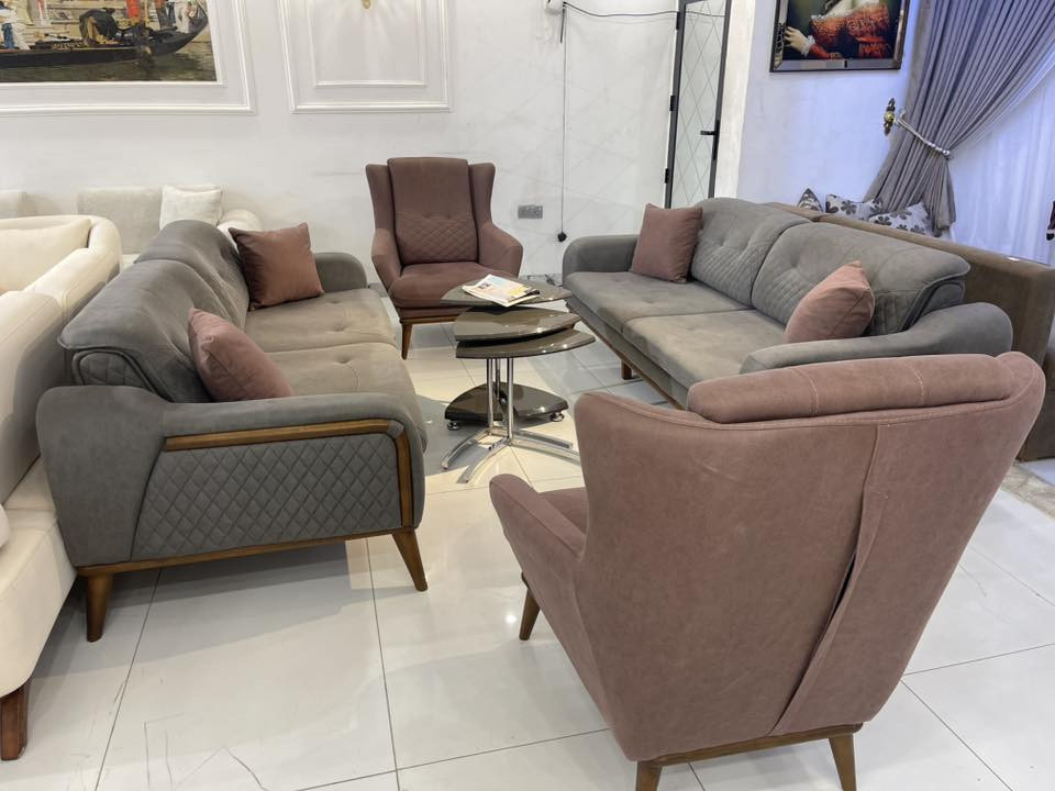 🌸 اطخم انتيكا باحدث و اجود أنواع الأثاث لدينا ماركات عالميه استيراد تركي اثث بيتك من انتيكا يتوفر لدينا جميع ما يخص منزلك من ستأئر /طاولات طعام / اطخم / طبلات /تحفيات…. إلى آخره. الآن انتيكا للاثاث المستورد 
انتيكا موجودين  وياك بكل مكان  فروعهم  
بغداد جديده 
المشتل 
شهداء البياع 
يتوفر لديهم نظام الاقساط كي كارد رافدين بدون أي مقدمات تقسيط لمده 10 اشهر 
ومتوفر لديهم توصيل لجميع المحافظات 
انتيكا ستغير اختيارك بل اثاث وبأحدث و اجود الاستيراد وموديلات حديثه وبأنسب الأسعار 
سارعو الحجز 🙂‍↔️🌹


**إذا كنت صاحب هذا الإعلان وتريد حذفه لأي سبب، رجاءا أرسل رسالة إلى الدعم الفني**