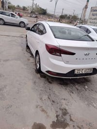 النترا موديل ٢٠١٩ السياره نضيفه حادثها بنيد تبديل فقط بدون دواخل السيا...