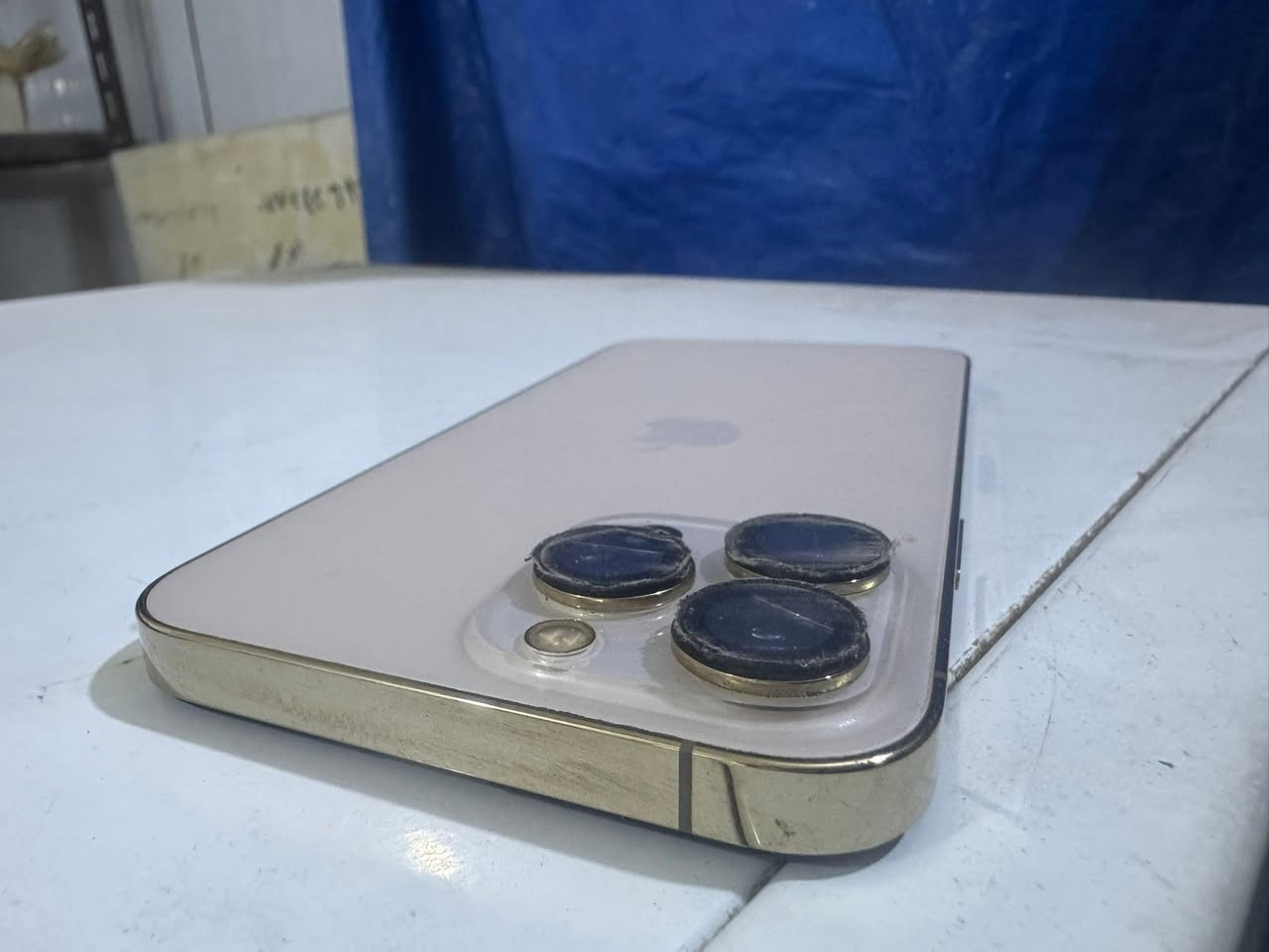 ايفون 13 برو ماكس نظافة 95
🔵 ذاكره 256
🔵 مبدل شاشه شرط شاشه 3 ختيارات يعني اصليه 🔵 وفيس ايادي واقف
🔵 نضافه فول 
🔵 بطاريه 76
🔵 عنواني الشعب 
🔵  مراوس اوبيع ب 425 قفل من الاخير
🔵 الاستفسار  ***********
