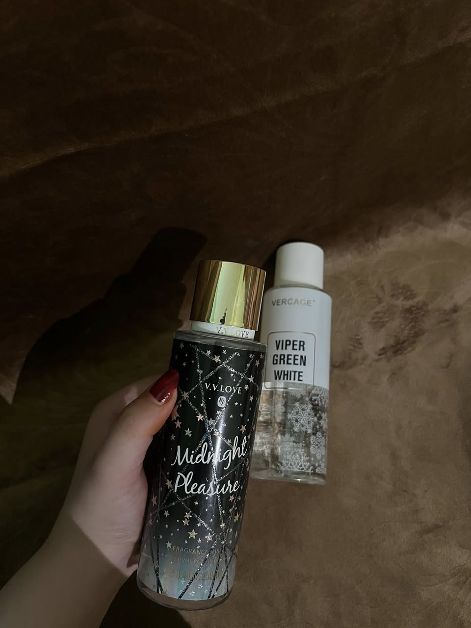 "تريدين رائحة جسم ثابتة وفريش طول اليوم؟ 🥰
 معطرات الجسم متوفرة الآن بأجمل الروائح .
خفيفة على الجلد، ثابتة، وسعرها مناسب جداً! 
اطلبي عطرك المفضل الآن عبر الخاص. 🛍️"
سعر السبلاشات : ٥ الف دينار 

سعر المعطرات : ٣ الف دينار


**إذا كنت صاحب هذا الإعلان وتريد حذفه لأي سبب، رجاءا أرسل رسالة إلى الدعم الفني**