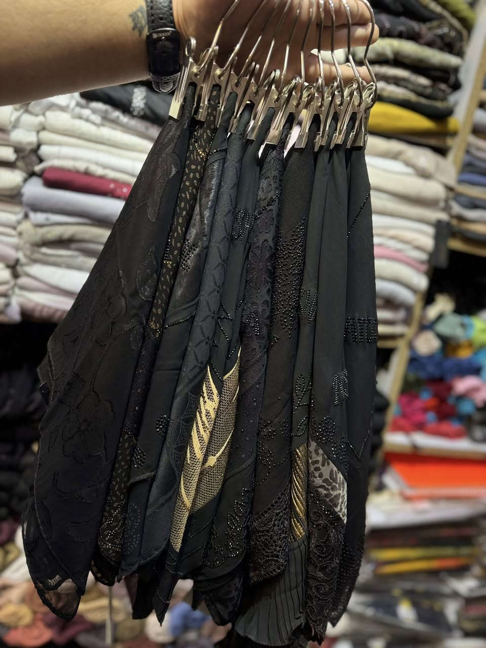 عروض لفتره محمدوه 

حجاب اسود قياس 120 

سعر القطعه 10.000 الف

العنوان السماوه منتصف سوك المسكوف مقابل عطور حيدر مجاور كوزمتك عدنان حنوش سيد احمد الشالات


**إذا كنت صاحب هذا الإعلان وتريد حذفه لأي سبب، رجاءا أرسل رسالة إلى الدعم الفني**