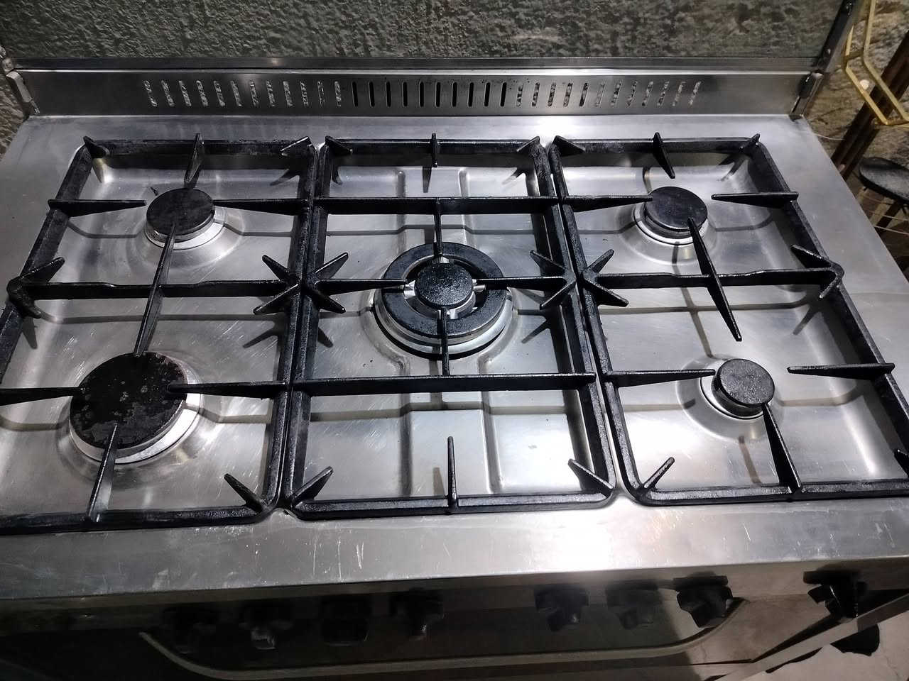 للبيع ايطالي شرط الشغل 
***********
