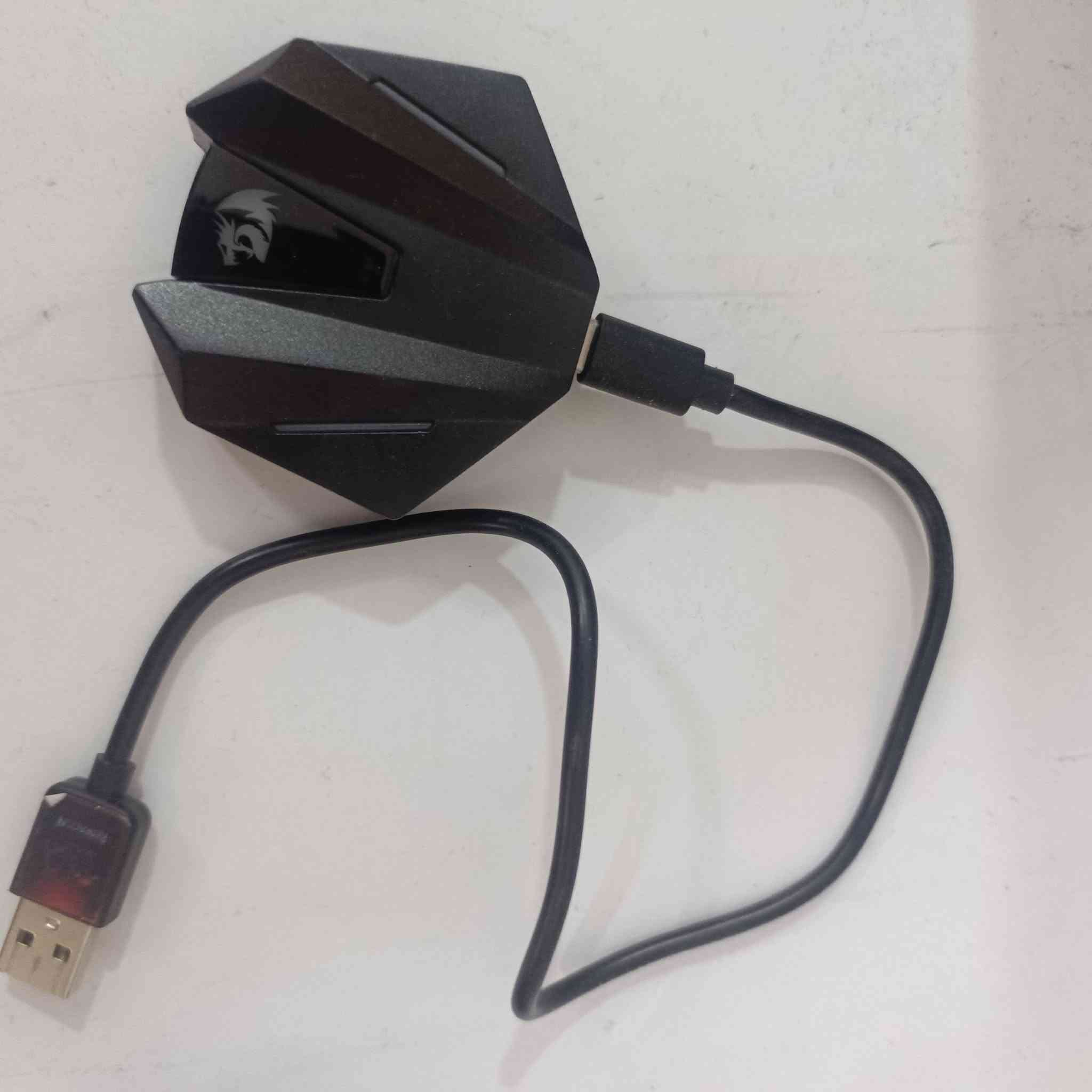 هارد 2تيراخارجي لون احمر وكاربون فايبر من شركة ADATA سعره45
REDRAGON.   يستعمل لمواس وكبيورد وشحن جوستك 
4او5. سعره 15 قفل شراء يتصل ***********

