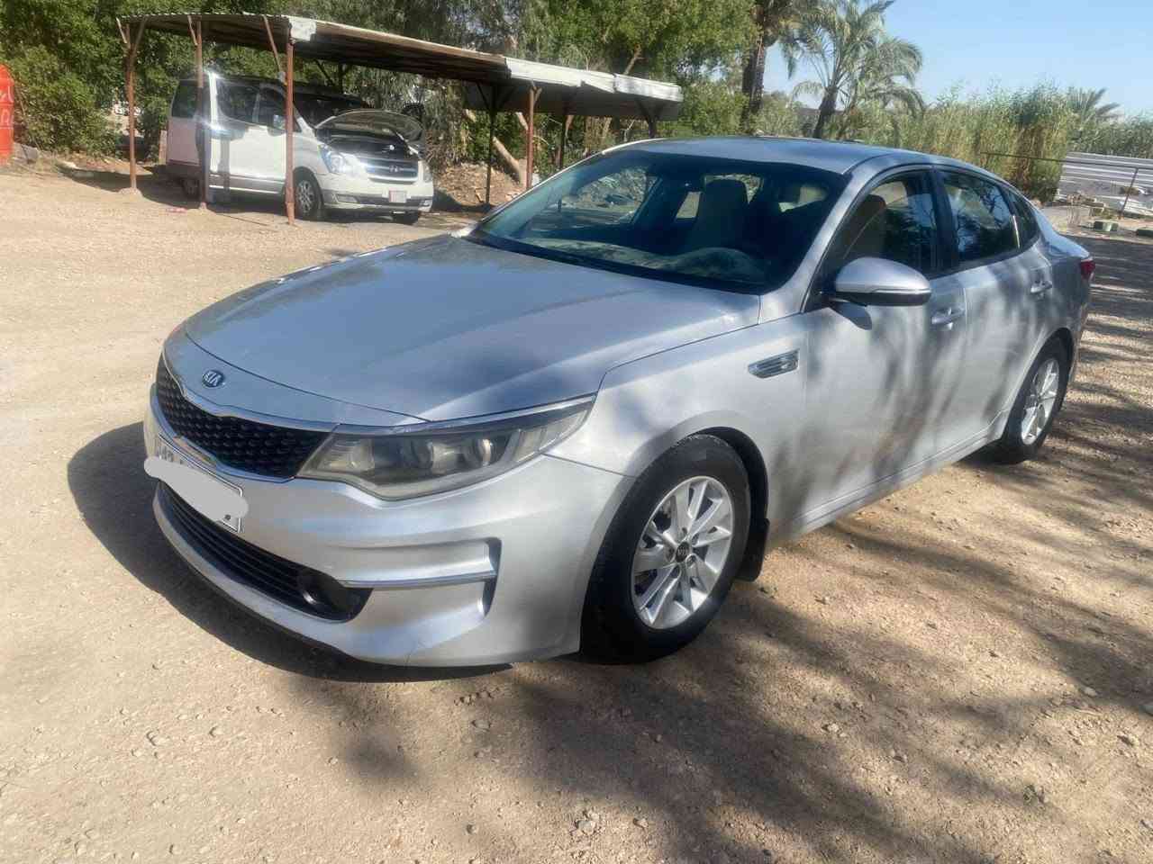 كيا اوبتيما موديل 16رقم مثنى خليجي محرك 2400ضررجاملغ جة راكب الامامي السعر 138$وبية مجال قليل رقم موبايل ***********
