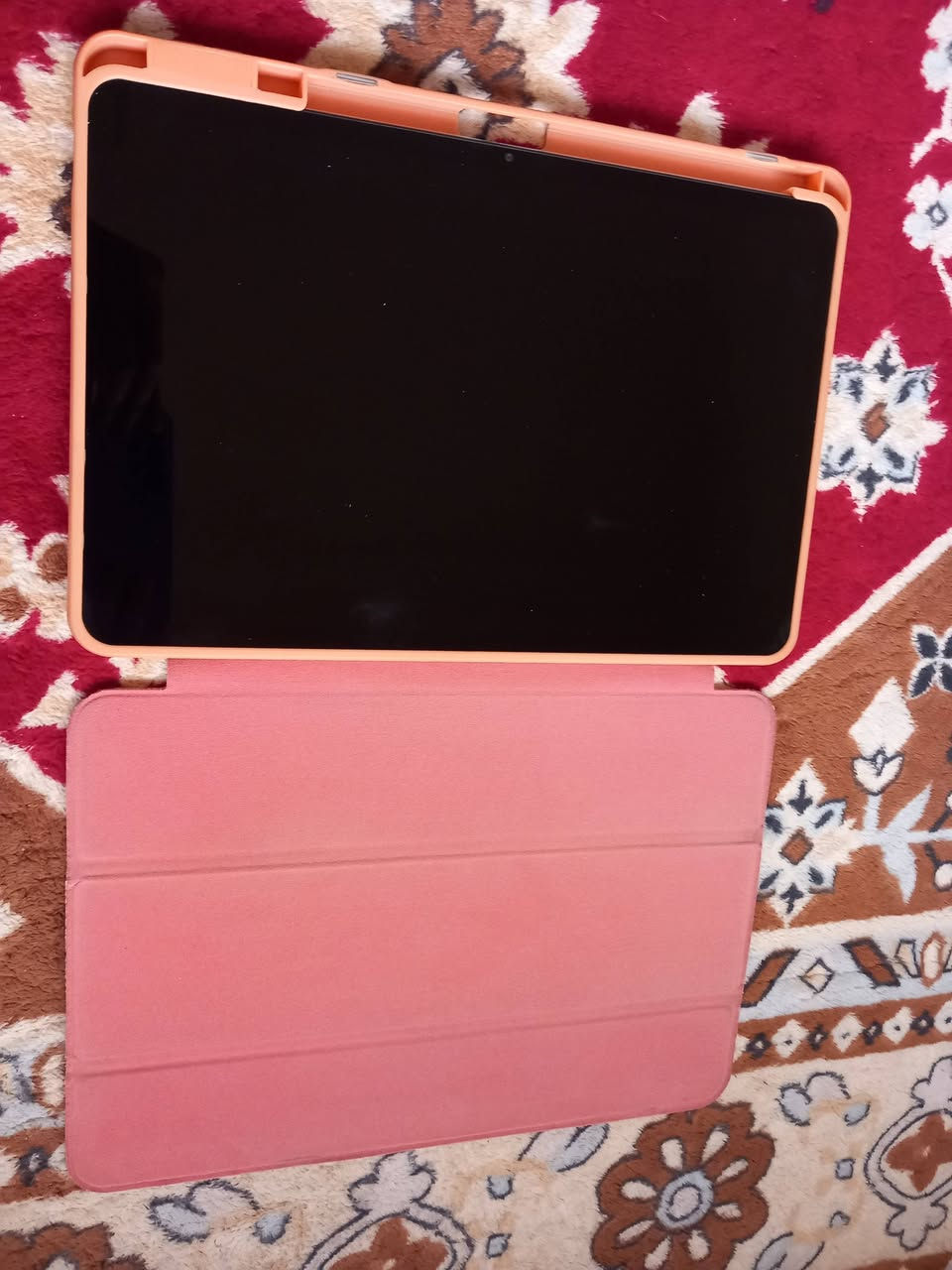 شاومي باد 6
اُستخدم لغرض الدراسة الجامعية 
نظيف جدا لم يتعرض لأي صيانة ويمكنك فحصه لتأكد من جودته 
السعر ٣٢٥ 
للأستفسار الاتصال على الرقم ***********
المكان الاعظمية قرب المقبرة الملكية
