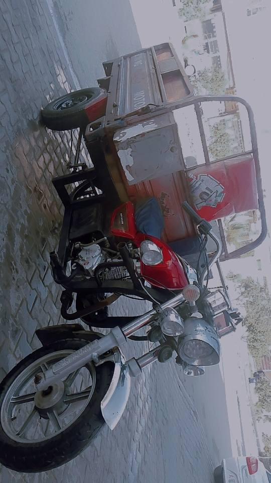 سلام عليكم ستوته البيع موديل 13محرك 21 اوراق اصولي السعر خاص الرقم *********** مكاني كربلاء
