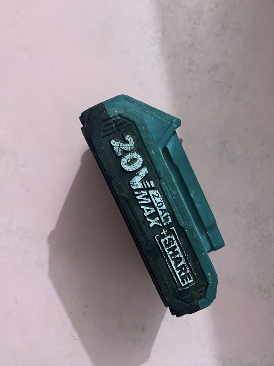 بطاريه من شريكت توتا شرط تاخذه سبوع تهبط شحن او ما تشحن ترجع وبيه مقياس شحن سعره 35 مكان سماوه


**إذا كنت صاحب هذا الإعلان وتريد حذفه لأي سبب، رجاءا أرسل رسالة إلى الدعم الفني**