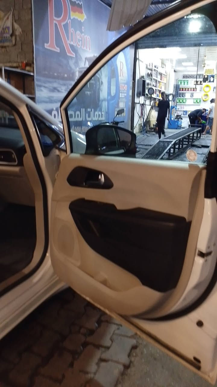 السلام عليكم
للبيع 

باسفيكا 2023 / تورنك L 

رقم بغداد انكليزي ابئسمي تحويل 2--يوم

سيارة جديده بمعنى الكلمة 

محرك 3600 / 6 سلندر 

ماشيه 46000

مكان السيارة / بغداد - البلديات

للاستفسار / ***********
 #الجميع #باسفكا
