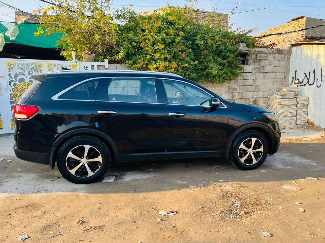 السلام عليكم سورنتو وارد امريكي  مديل 2016 محرك 4سلندر 2400 فول مواصفات ماعدا الفتحه مواصفات ex كشنات جلد  جنطه كهرباء بيها قطعتين تبديل جاملغ وبنيد مكفول الشواصي واللغد جاهزه من كلشي تدفئ وتبريد سياره بأسمي تحويل ثاني يوم سنويه 2028  السعر 160 بيها مجال بسيط  العنوان بغداد الشعب للاستفسار ***********
