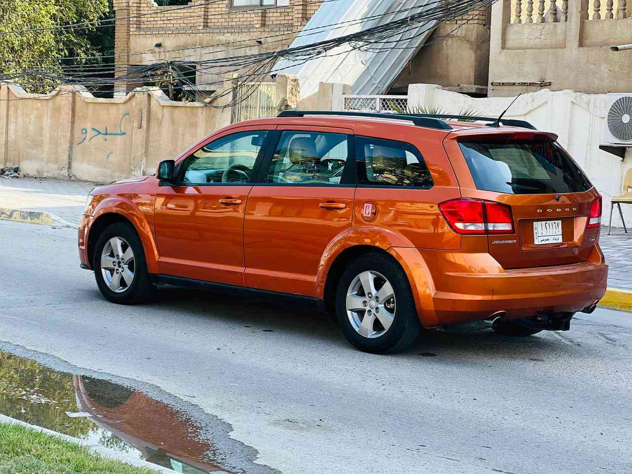 جورني مديل 2011 سعر 104 قابل للتفاوض الاستفسار اتصل *********** وارد أمريكي كلين بدون حادث مكفوله كفاله عامه ضربه وصبغ وتبديل مواصفات فول عدا الفتحه بصمه تشغل بصمه أبواب شاشه  تحكم ستيرن كشنات كهربائي داخل بيجي جنطه شفط اشاير مري كهربائي حساسات امامي وخلفي مكينه 6️⃣ سلندر مكينه وكير مكفولات حداديه جديده تخم تاير تبريد تدفئه شغال رقم كربلاء مشروع وطني سنويه ل 29 مكان سياره كربلاء
