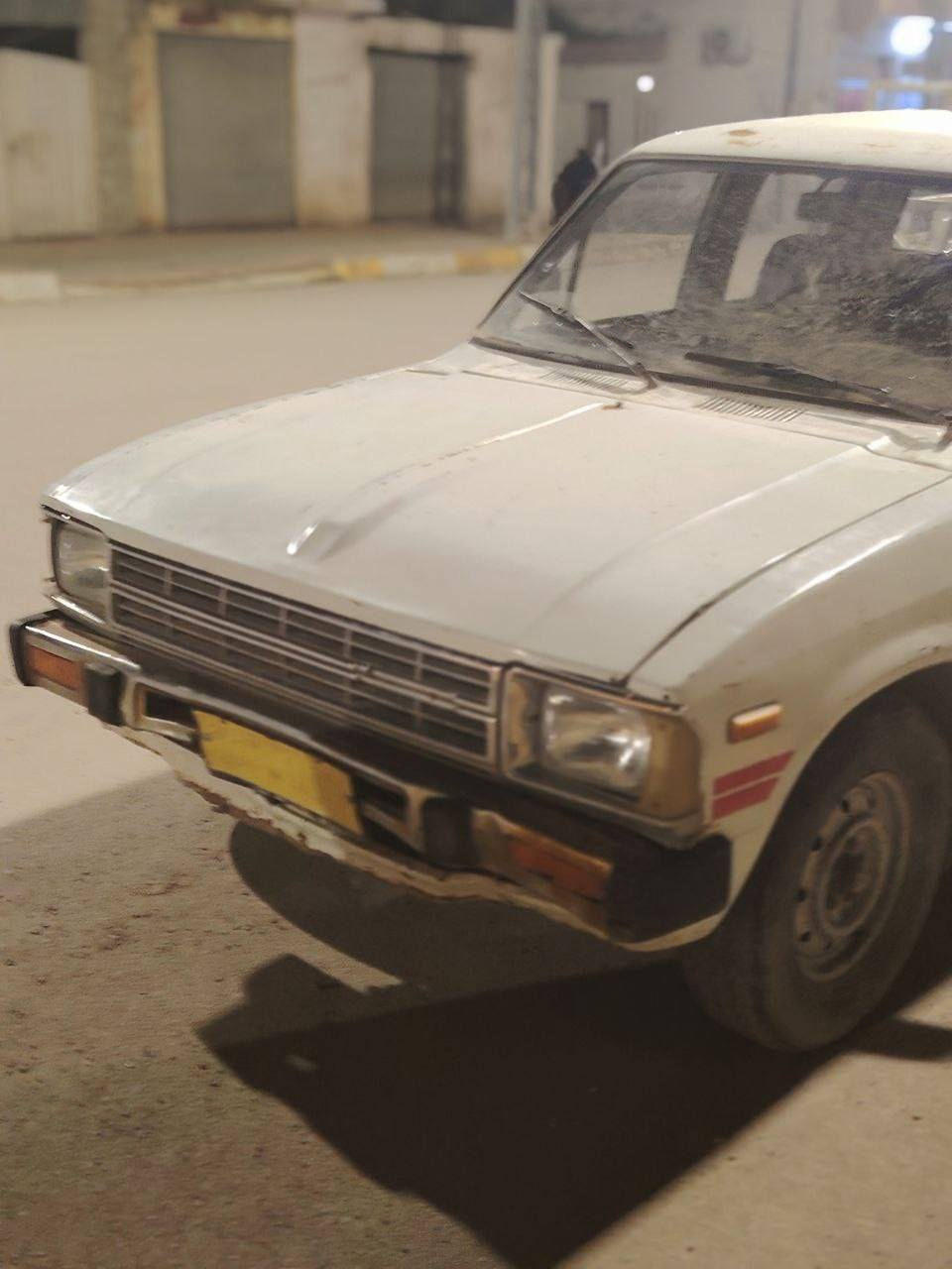 السلام عليكم
بيكم 1983
دبل قماره 
كوبون بانزين 
شرعي موجود 
شرط الوكاله والتحويل 
السعر 32وبي مجال
للأستفسار 
***********
