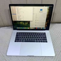 MacBook Pro 2018  Display 15"  Core i7   Ram 16 GB  SSD 512 GB  GPU 4 ...