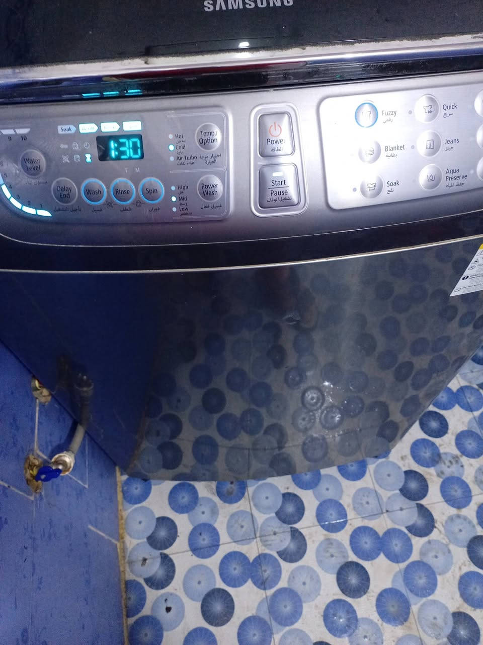 السلام عليكم طباخ كريازي نظيف جدا ب٣٥٠ وغسالة سامسونج ١٦ كيلو ممتازه ٣٥٠  التواصل ***********
